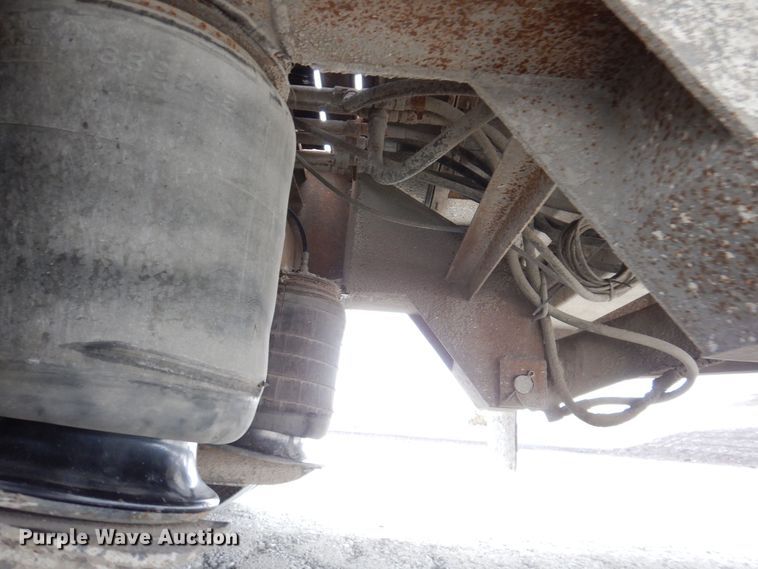 image for item DK2053 1995 Trail-Eze DHT7048  drop deck equipment trailer