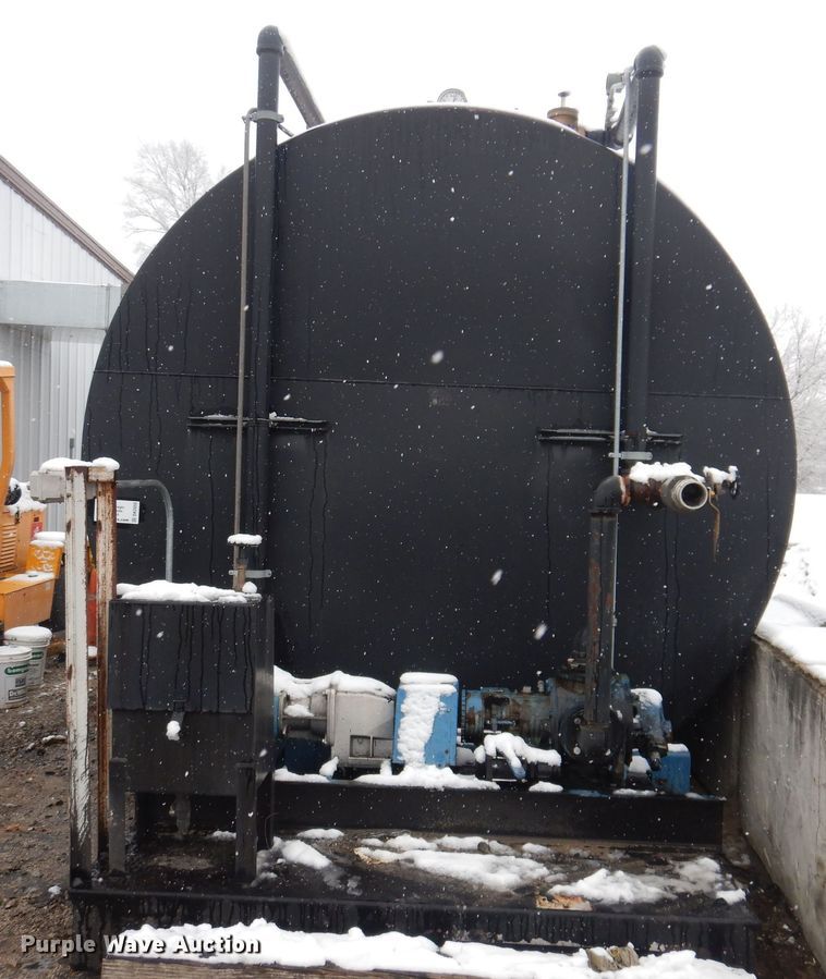 image for item DK2055 Asphalt rejuvenator tank