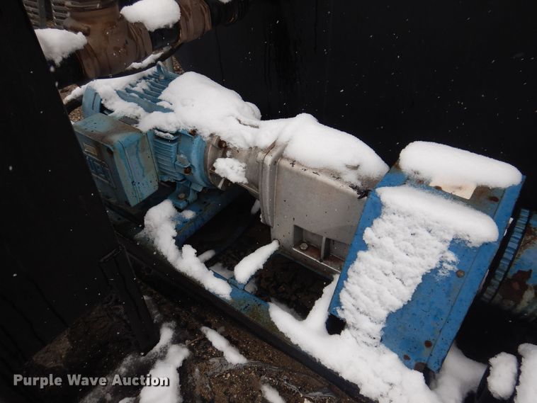 image for item DK2055 Asphalt rejuvenator tank