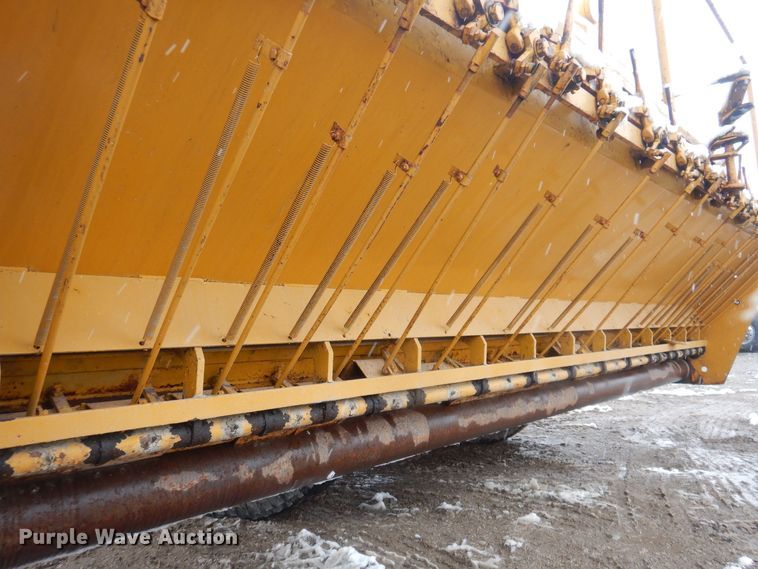 image for item DK2056 Entyre  chip spreader