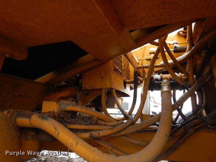 image for item DK2056 Entyre  chip spreader