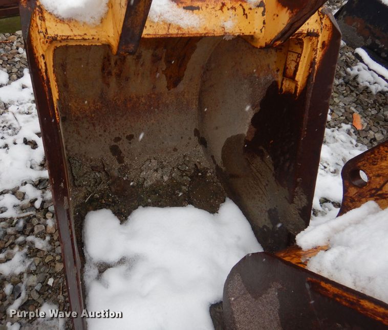 image for item DK2057 (2) backhoe buckets