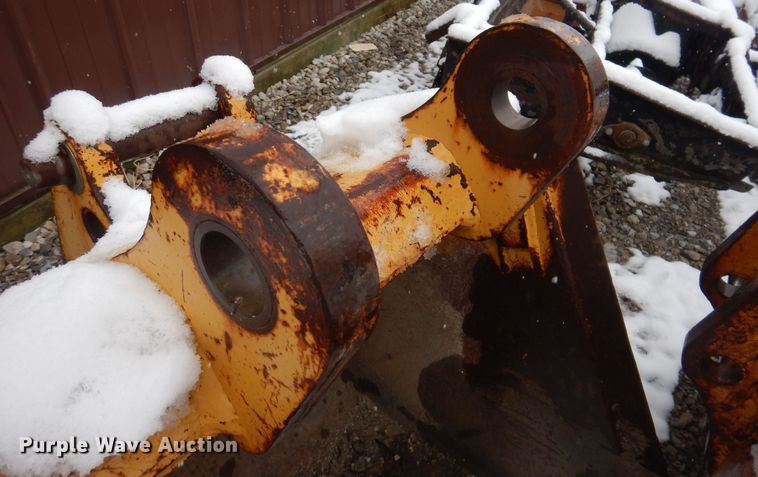 image for item DK2057 (2) backhoe buckets