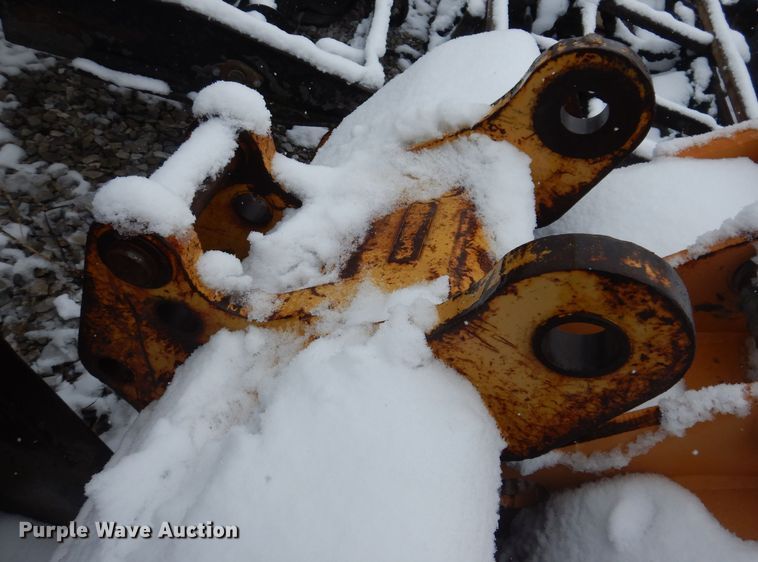 image for item DK2057 (2) backhoe buckets