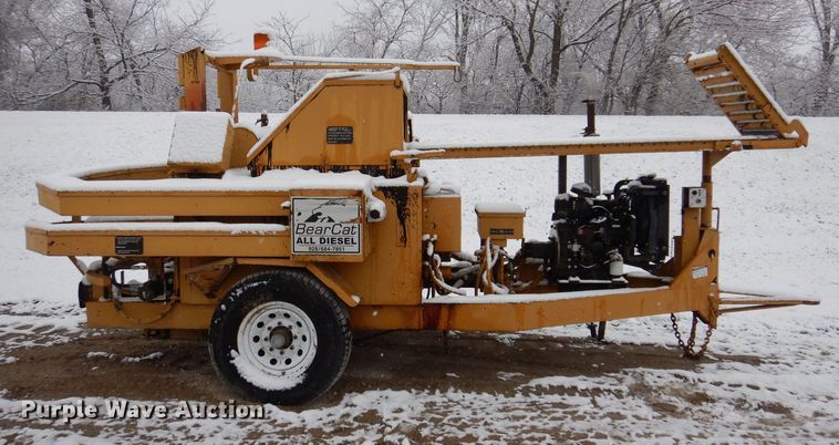 image for item DK2058 2006 Bear Cat BK250D  pothole patcher