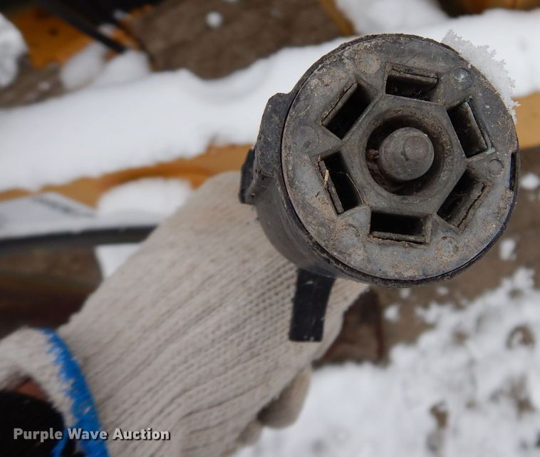 image for item DK2058 2006 Bear Cat BK250D  pothole patcher