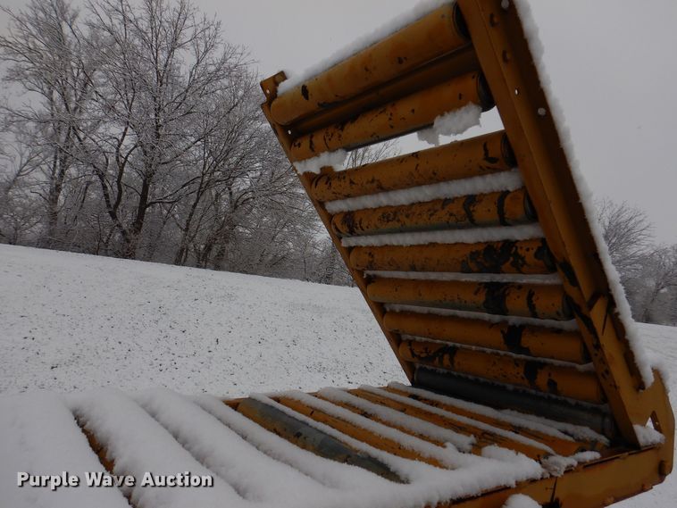 image for item DK2058 2006 Bear Cat BK250D  pothole patcher