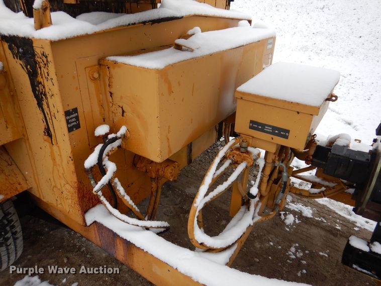 image for item DK2058 2006 Bear Cat BK250D  pothole patcher