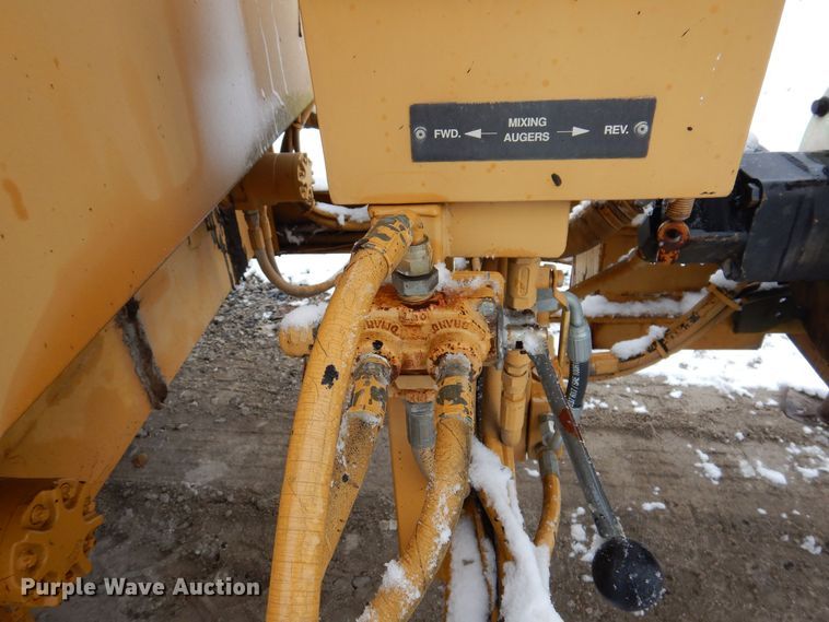 image for item DK2058 2006 Bear Cat BK250D  pothole patcher