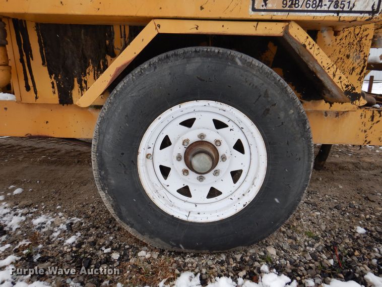 image for item DK2058 2006 Bear Cat BK250D  pothole patcher