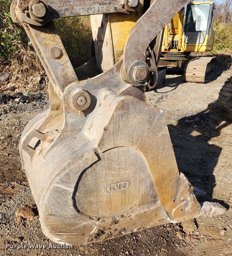 image for item DM4862 2005 Caterpillar 330CL  excavator