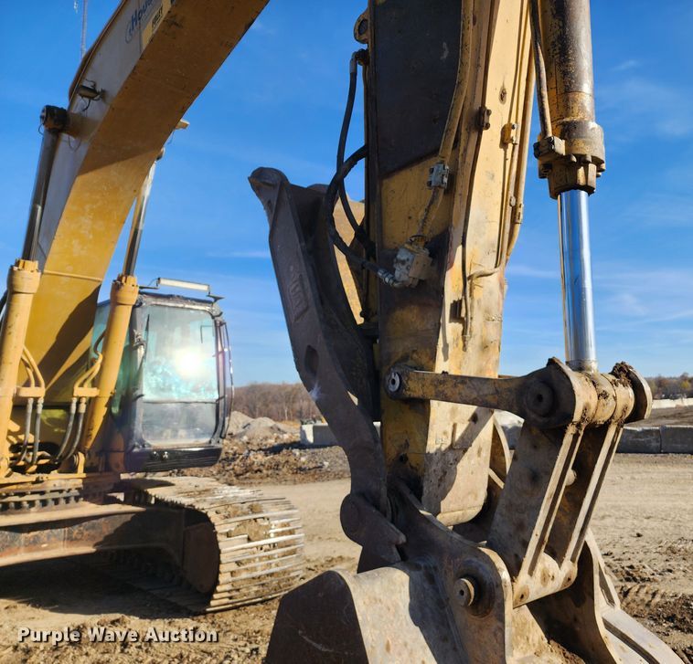 image for item DM4862 2005 Caterpillar 330CL  excavator