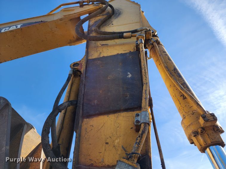 image for item DM4862 2005 Caterpillar 330CL  excavator