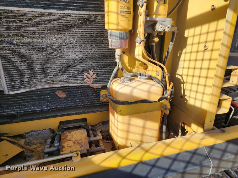 image for item DM4862 2005 Caterpillar 330CL  excavator