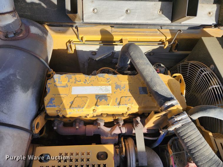 image for item DM4862 2005 Caterpillar 330CL  excavator
