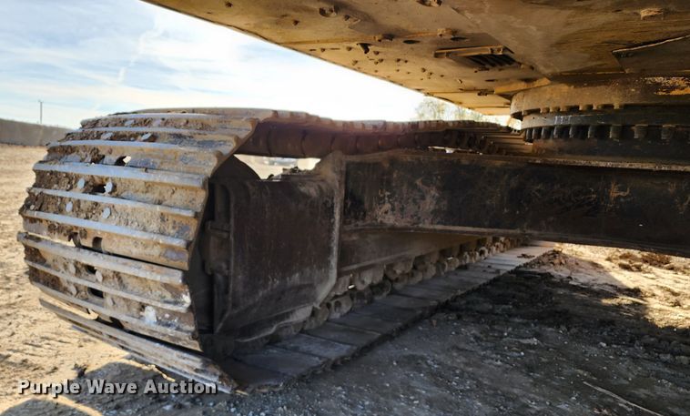 image for item DM4862 2005 Caterpillar 330CL  excavator