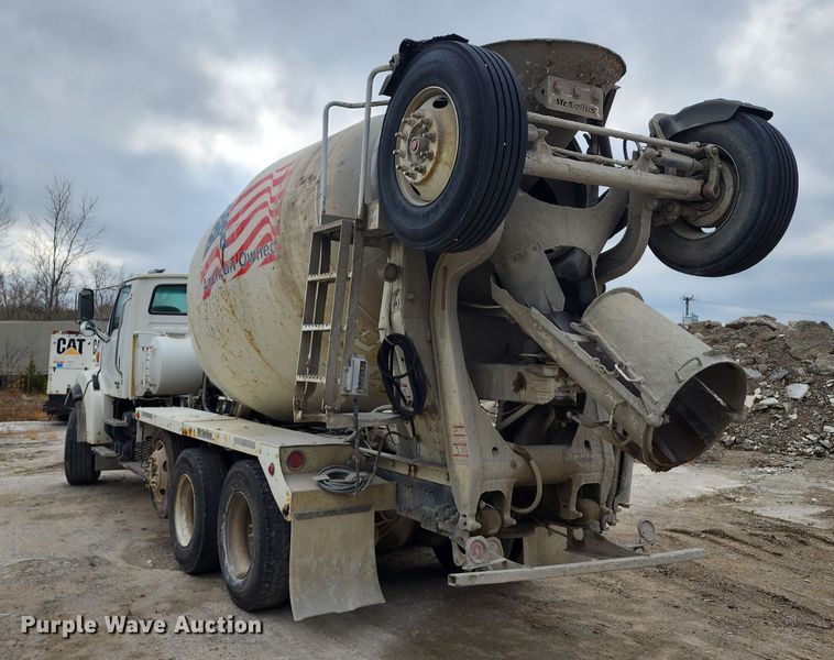image for item DM4871 2007 Sterling LT9500  ready mix truck