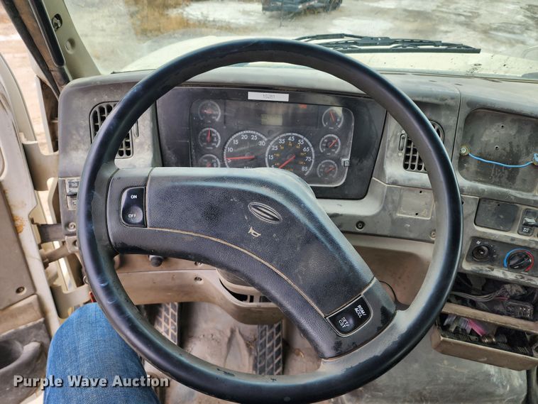 image for item DM4871 2007 Sterling LT9500  ready mix truck