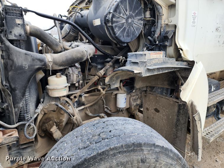 image for item DM4871 2007 Sterling LT9500  ready mix truck