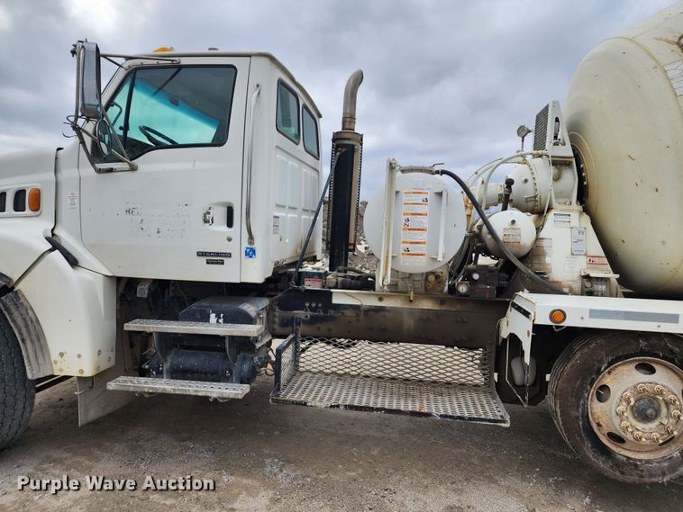 image for item DM4871 2007 Sterling LT9500  ready mix truck