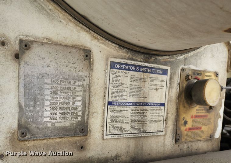 image for item DM4871 2007 Sterling LT9500  ready mix truck