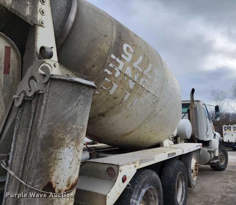 image for item DM4871 2007 Sterling LT9500  ready mix truck