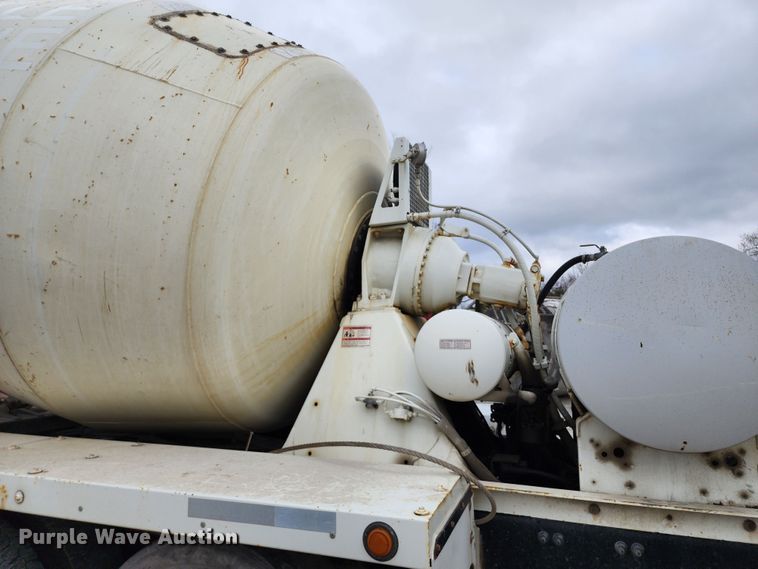 image for item DM4871 2007 Sterling LT9500  ready mix truck