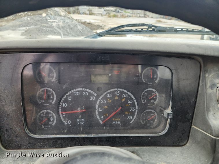 image for item DM4872 2007 Sterling LT9500  ready mix truck