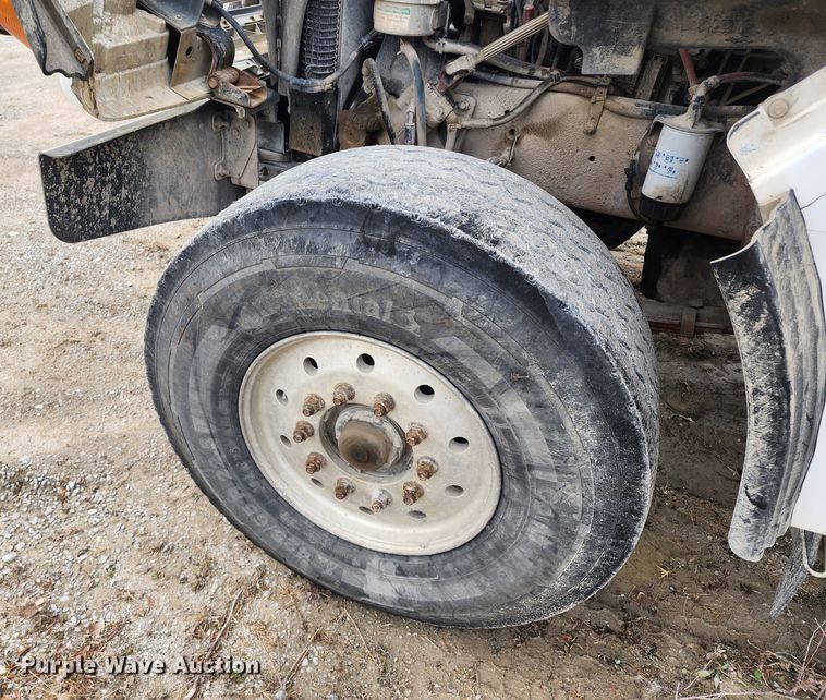 image for item DM4872 2007 Sterling LT9500  ready mix truck