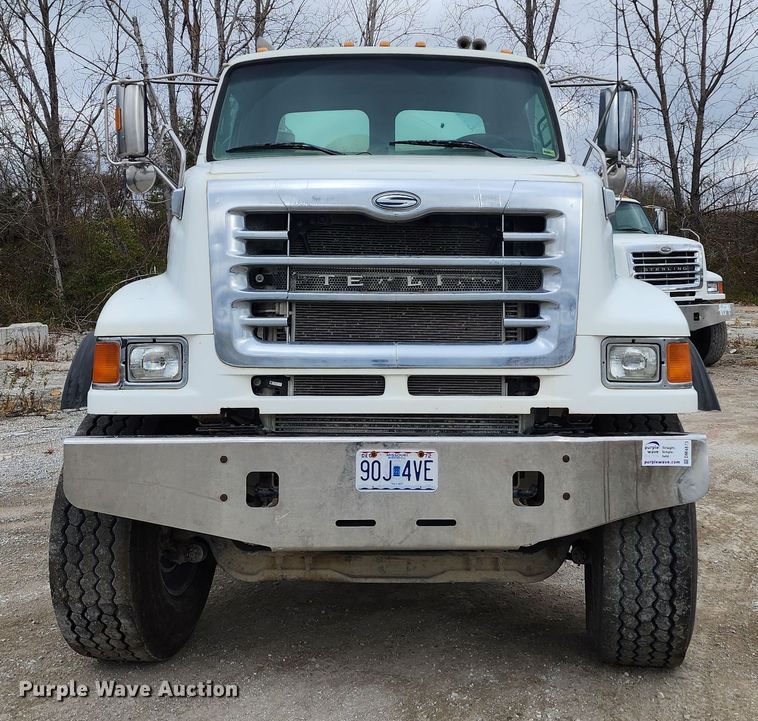 image for item DM4873 2007 Sterling LT9500  ready mix truck