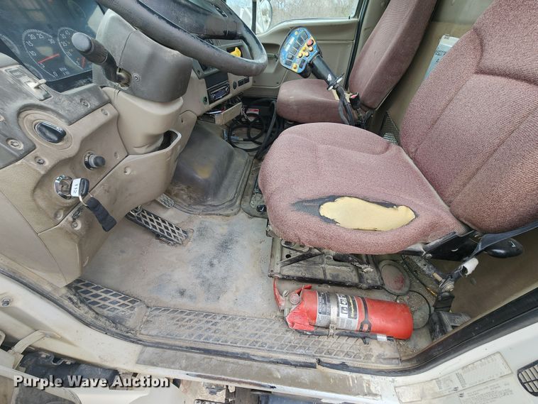 image for item DM4873 2007 Sterling LT9500  ready mix truck