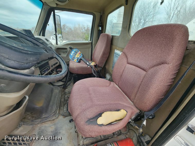 image for item DM4873 2007 Sterling LT9500  ready mix truck