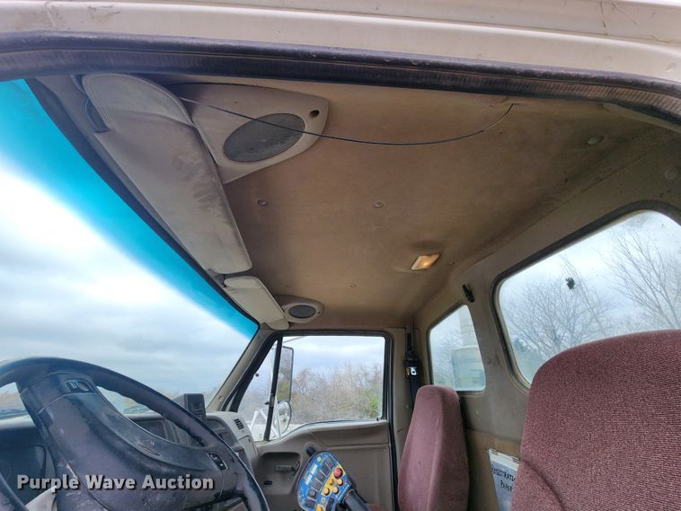 image for item DM4873 2007 Sterling LT9500  ready mix truck