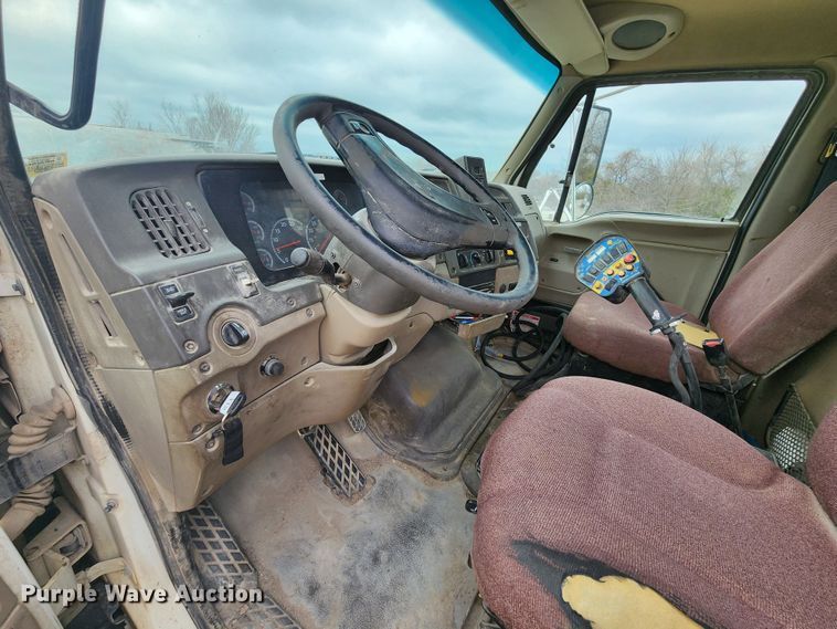 image for item DM4873 2007 Sterling LT9500  ready mix truck