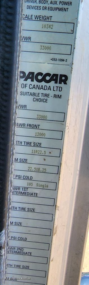 image for item DM4900 2007 Peterbilt 335  dump truck