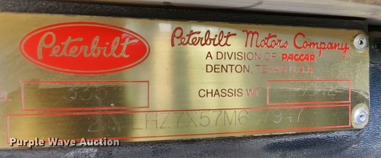 image for item DM4900 2007 Peterbilt 335  dump truck