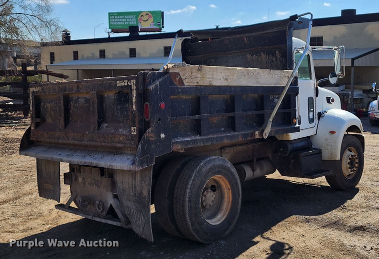 image for item DM4904 2007 Peterbilt 335  dump truck