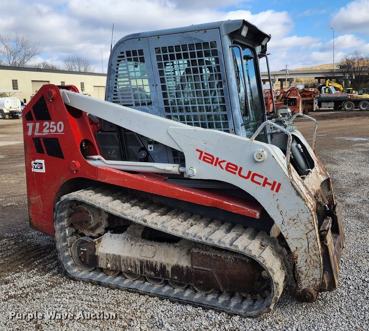 image for item DM4908 2011 Takeuchi TL250  tracked skid steer loader