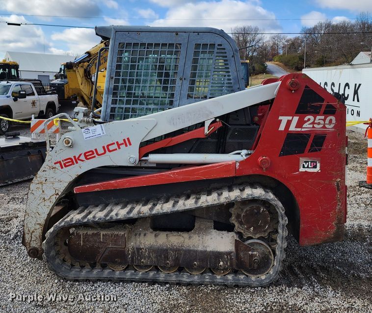 image for item DM4908 2011 Takeuchi TL250  tracked skid steer loader
