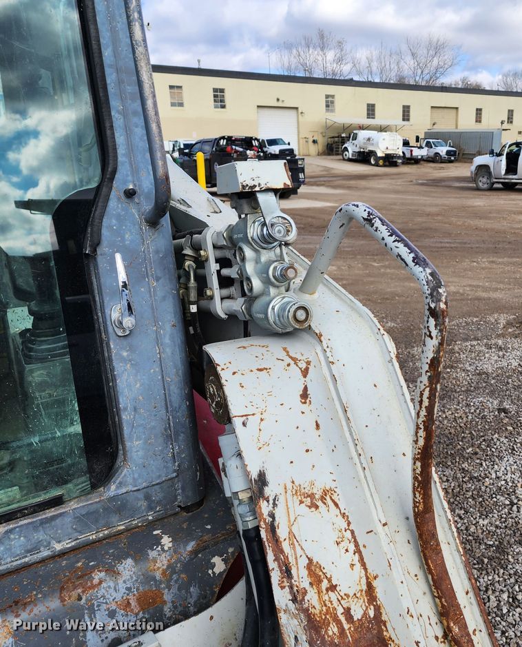 image for item DM4908 2011 Takeuchi TL250  tracked skid steer loader
