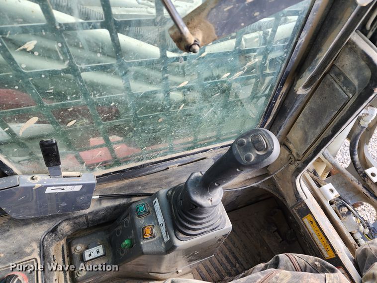 image for item DM4908 2011 Takeuchi TL250  tracked skid steer loader