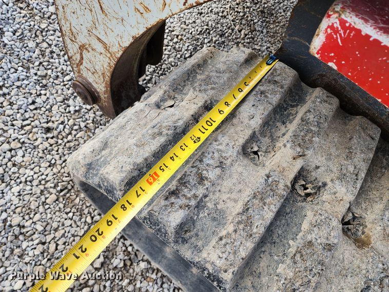 image for item DM4908 2011 Takeuchi TL250  tracked skid steer loader