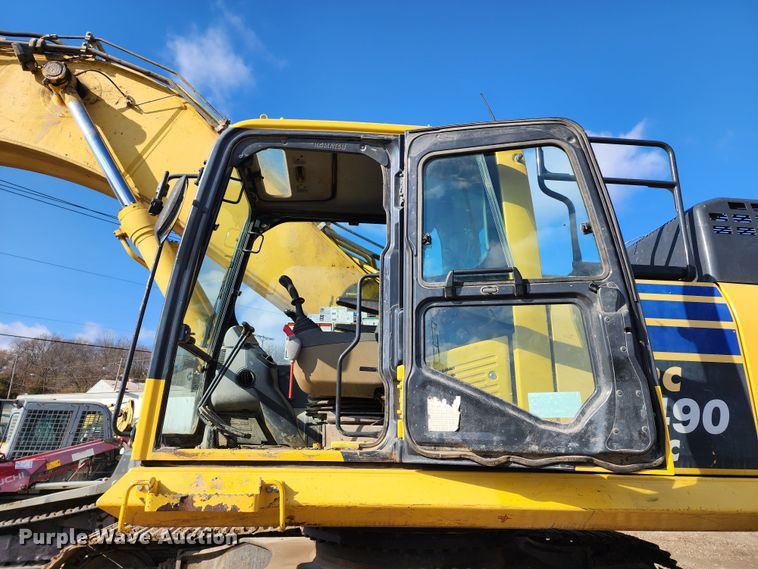 image for item DM4910 2014 Komatsu PC490LC-10  excavator