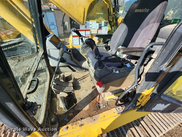 image for item DM4910 2014 Komatsu PC490LC-10  excavator