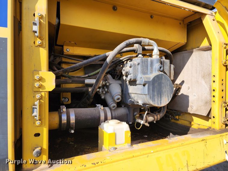 image for item DM4910 2014 Komatsu PC490LC-10  excavator