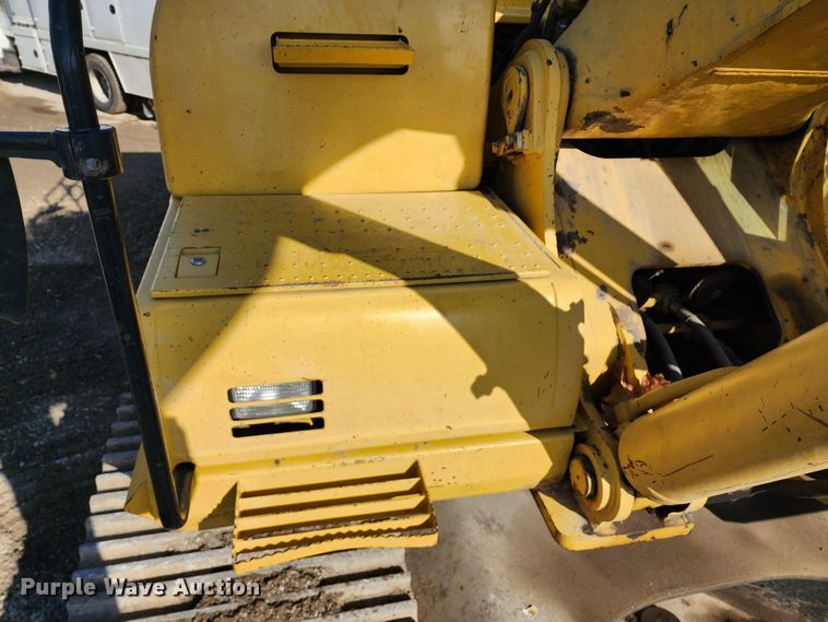 image for item DM4910 2014 Komatsu PC490LC-10  excavator