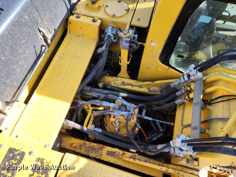 image for item DM4910 2014 Komatsu PC490LC-10  excavator