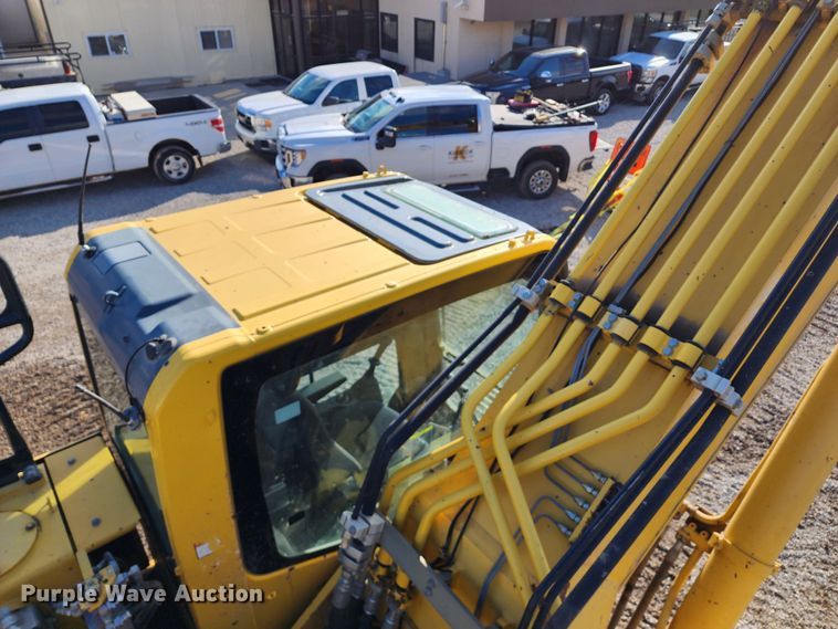 image for item DM4910 2014 Komatsu PC490LC-10  excavator