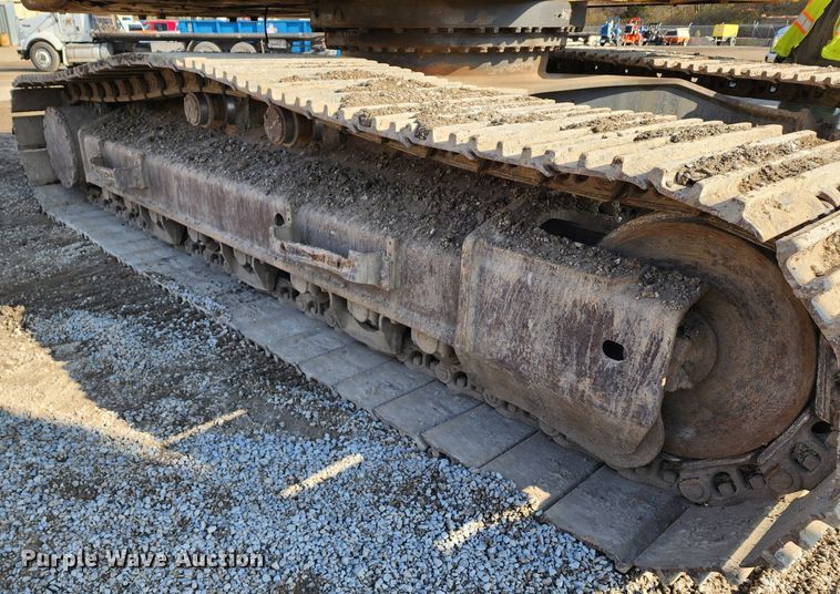 image for item DM4910 2014 Komatsu PC490LC-10  excavator