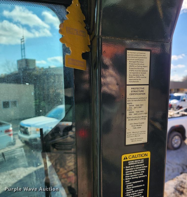 image for item DM4911 John Deere 750K  dozer